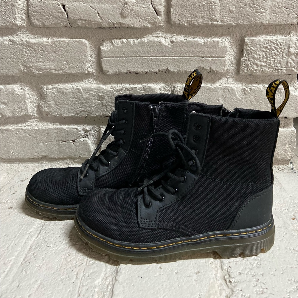 Dr. Martens junior combs extra tough boots